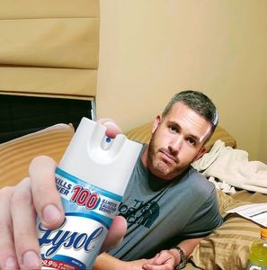 Meet your Posher, Cason